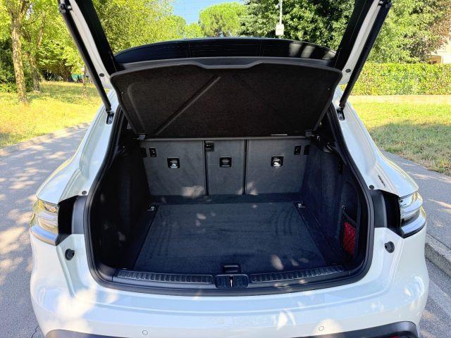 PORSCHE Macan 2.0 T IVA ESPOSTA