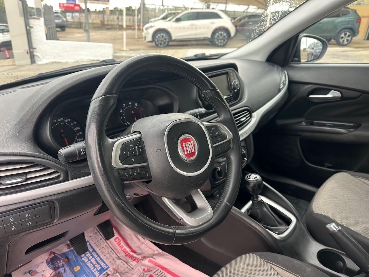 Fiat Tipo 1.4 T-Jet 120CV GPL 4 porte Easy