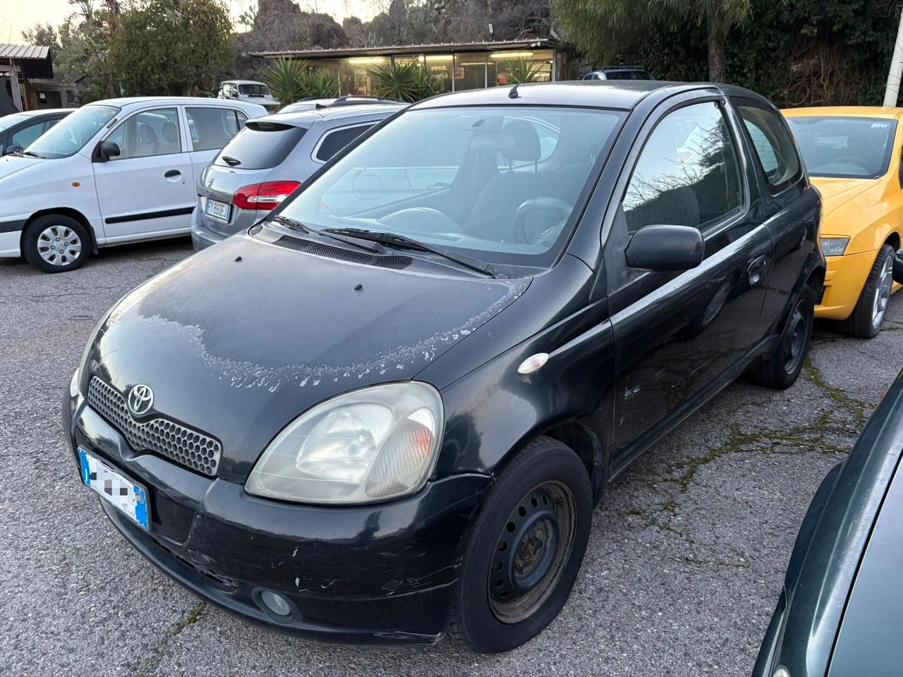 Toyota Yaris 1.3i 16V cat 3 porte Luna