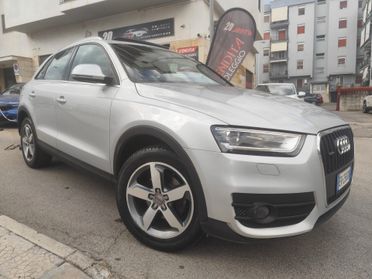 Audi Q3 2.0 TDI Quattro * TETTO PANORAMICO APRIBILE * Navi * Garantita 12 Mesi