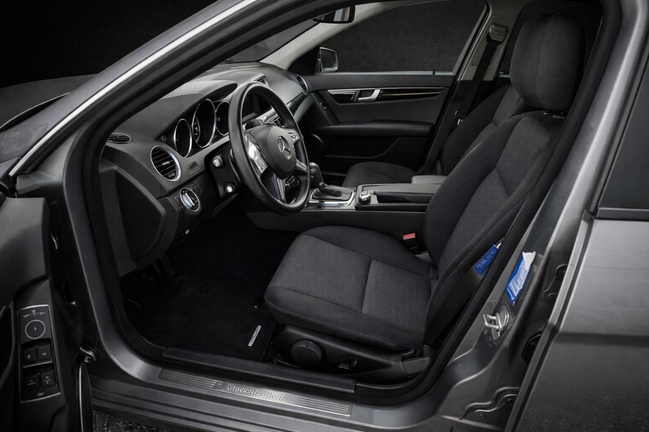 Mercedes-benz C 180 BlueTEC S.W. Automatic Exclusive