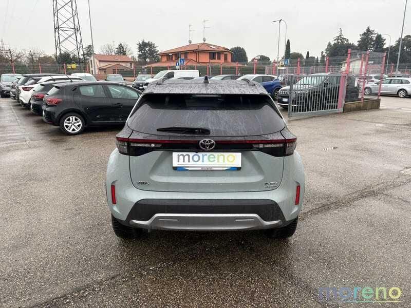 Toyota Yaris Cross 1.5h Premiere awd-i 130 CV e-cvt