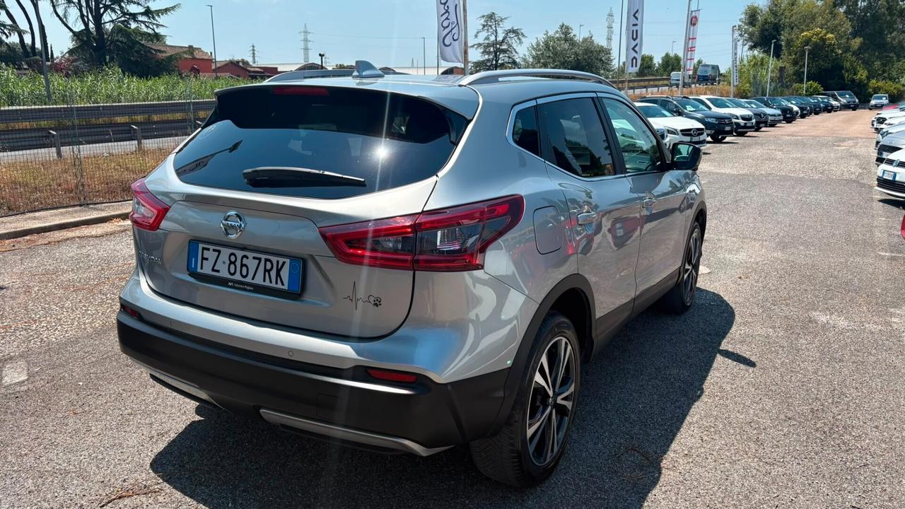 Nissan Qashqai 1.3 DIG-T 140 CV Tekna
