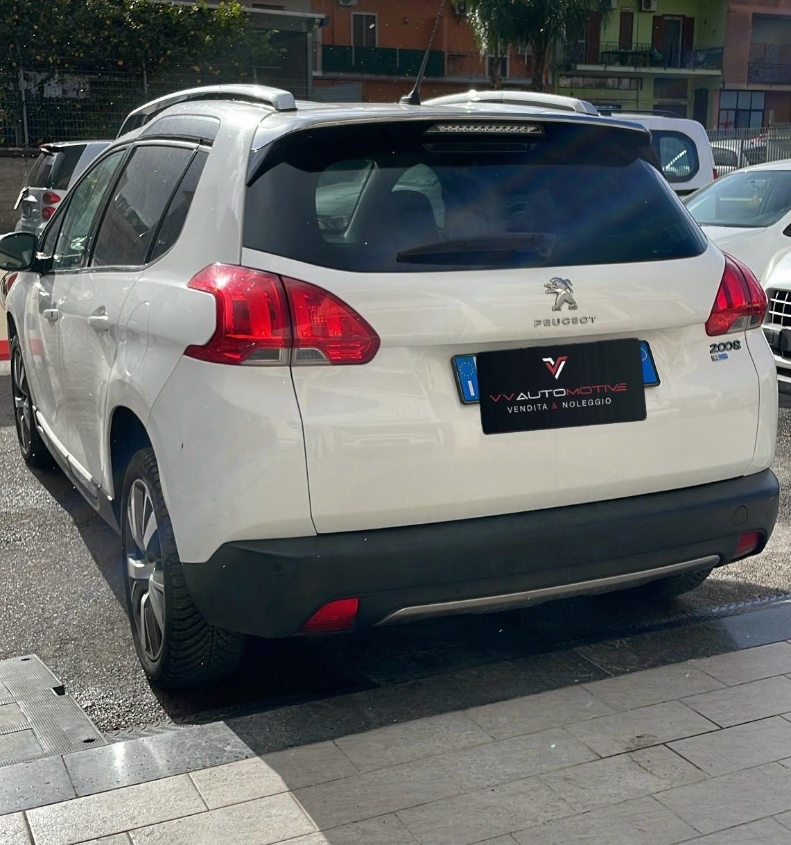 Peugeot 2008 1.6 e-HDi 115 CV Stop&Start Féline