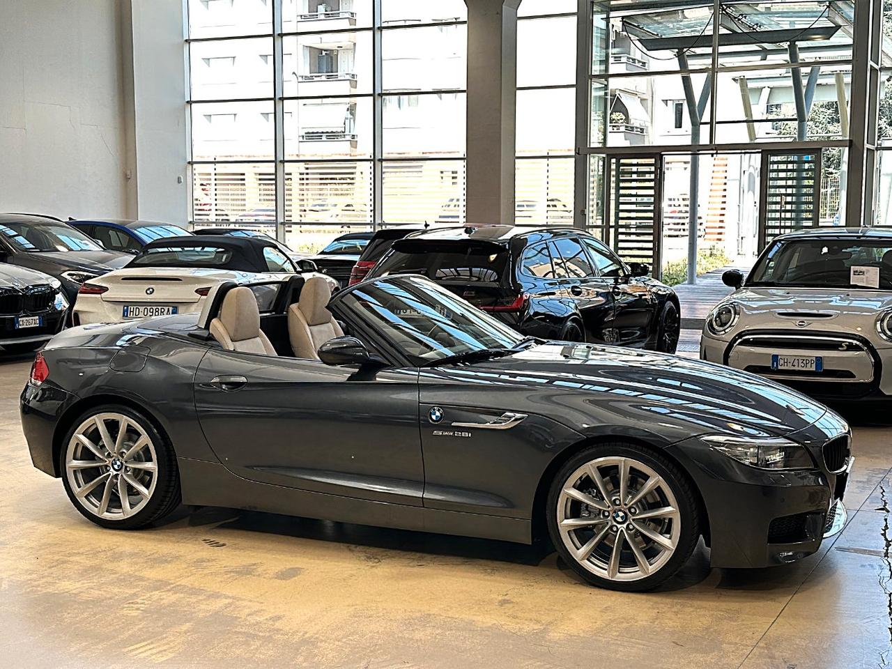 BMW Z4 sdrive28i Msport Auto - 19" - Navi PRO - Pelle