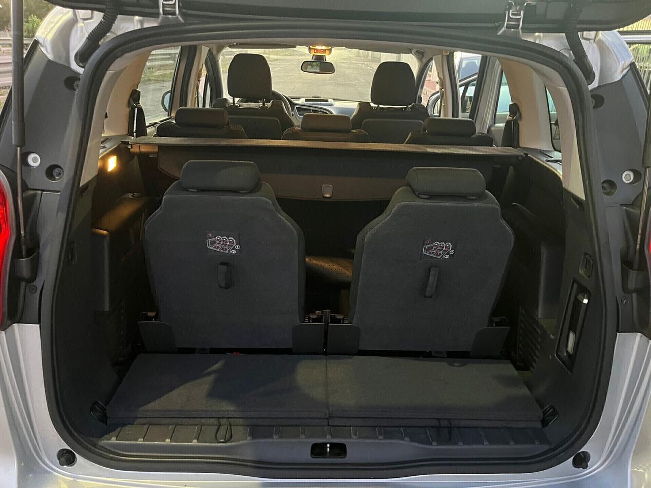 Peugeot 5008 2.0 HDi 150CV Tecno 2010