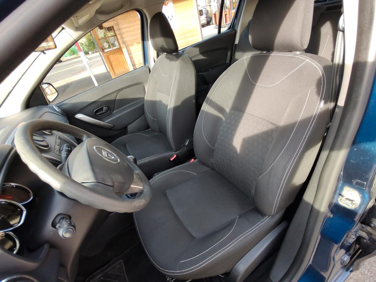 Dacia Sandero 0.9 TCe 12V T-GPL 90 Start&Stop SS Lauréate Family