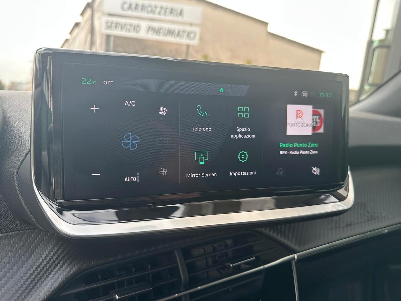 Peugeot 2008 PureTech 100 S&S Allure