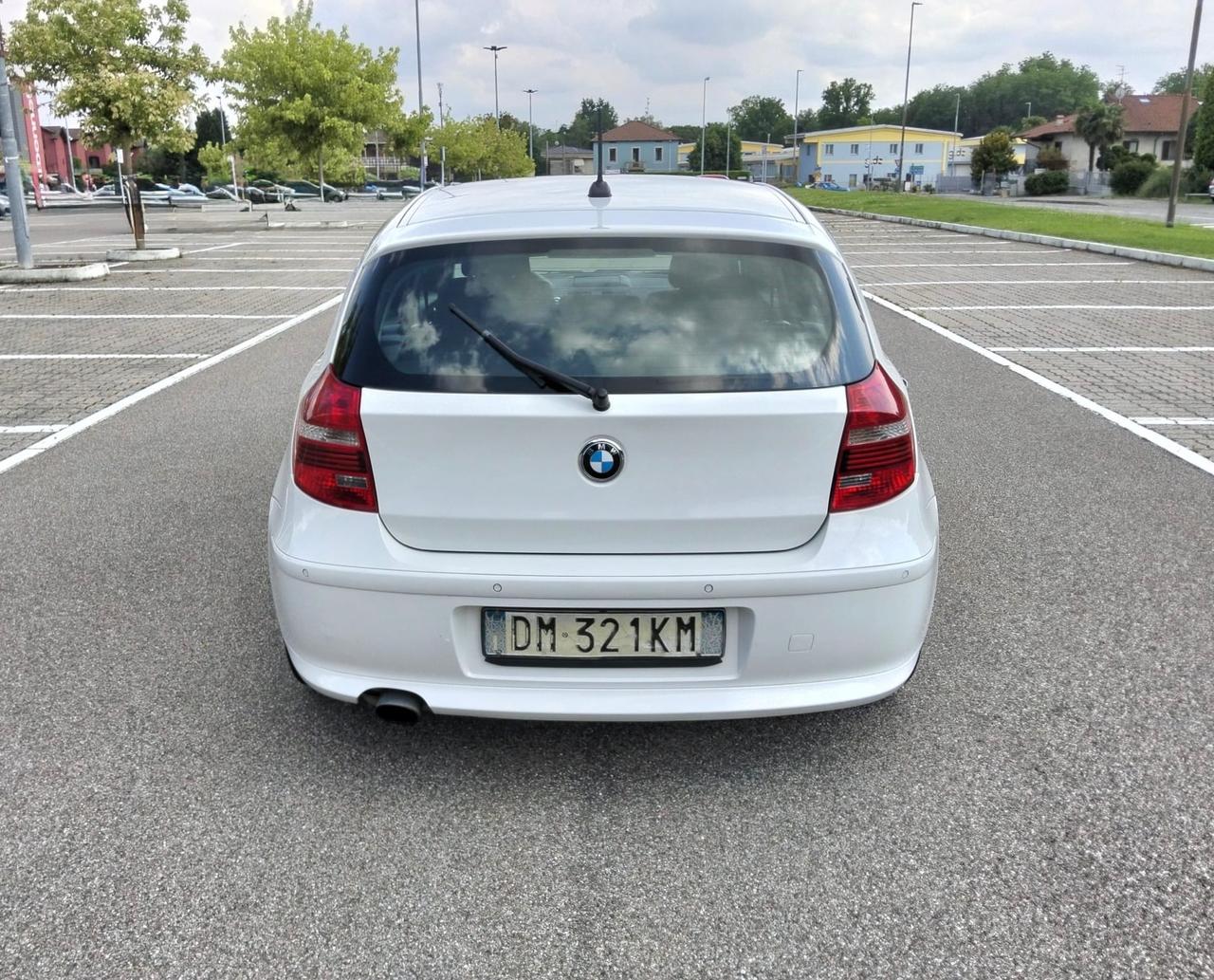 Bmw 116 i 116Cv*Cerchi*Sensori*Xenon*Start&Stop