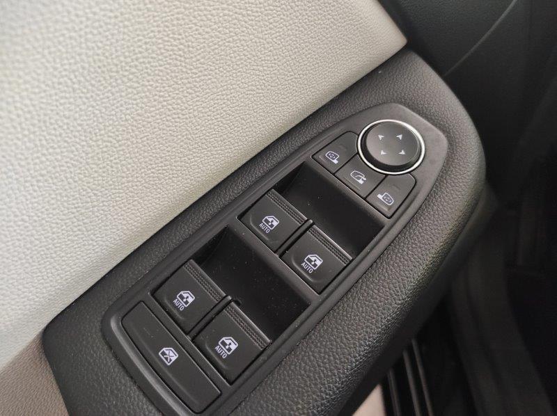 RENAULT Clio 5ª serie - Clio TCe 90 CV 5 porte Techno