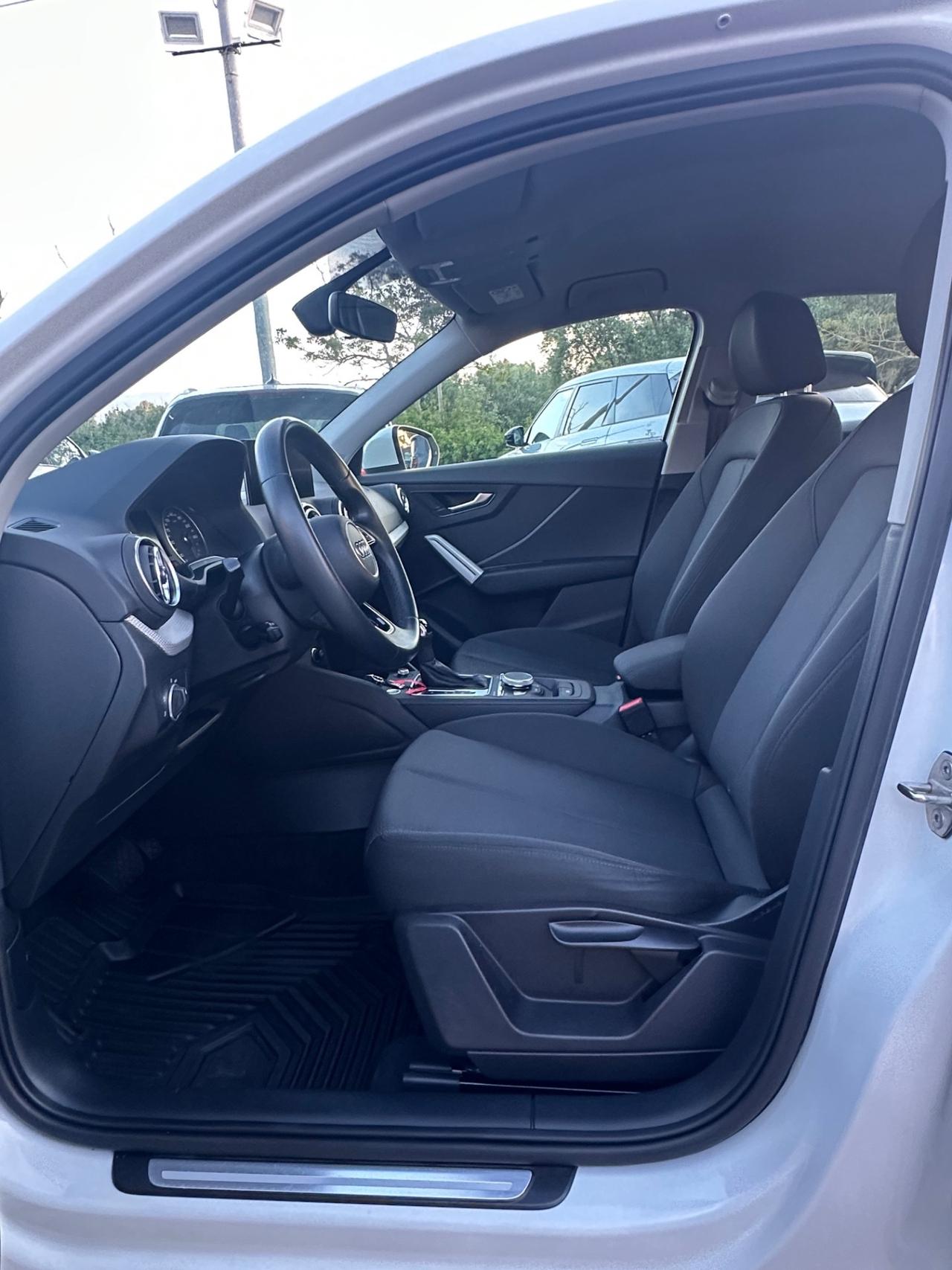 Audi Q2 30 TDI S tronic line Edition