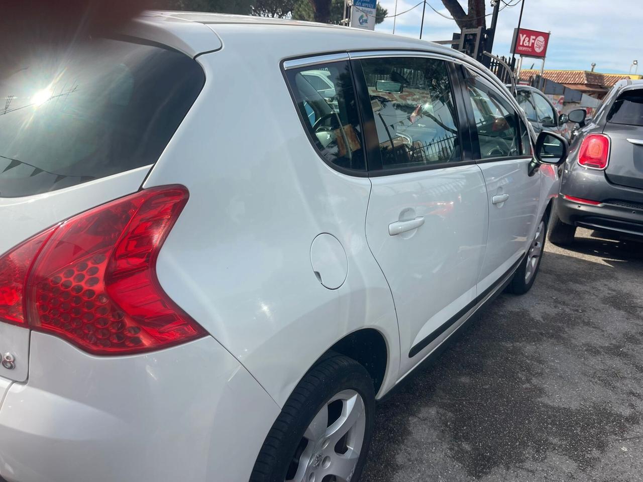 Peugeot 3008 1.6 HDi 112CV Tecno