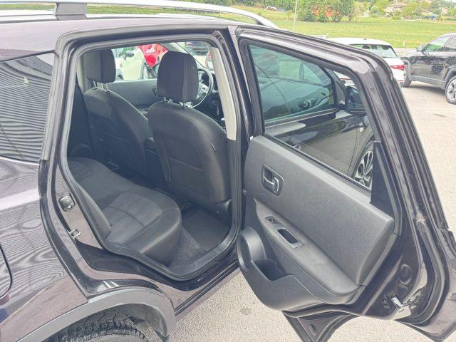 NISSAN Qashqai 1.6 dCi DPF Tekna 131CV 4X4 OK NEOPATENTATI