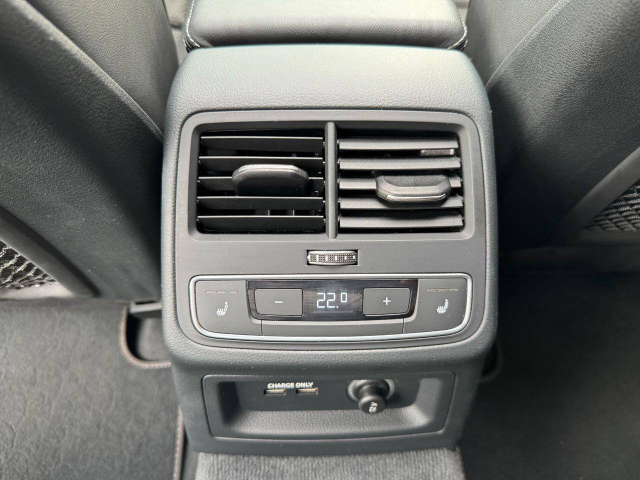 Audi A4 40 TDI S Line Edition Quattro | FULL OPTIONAL