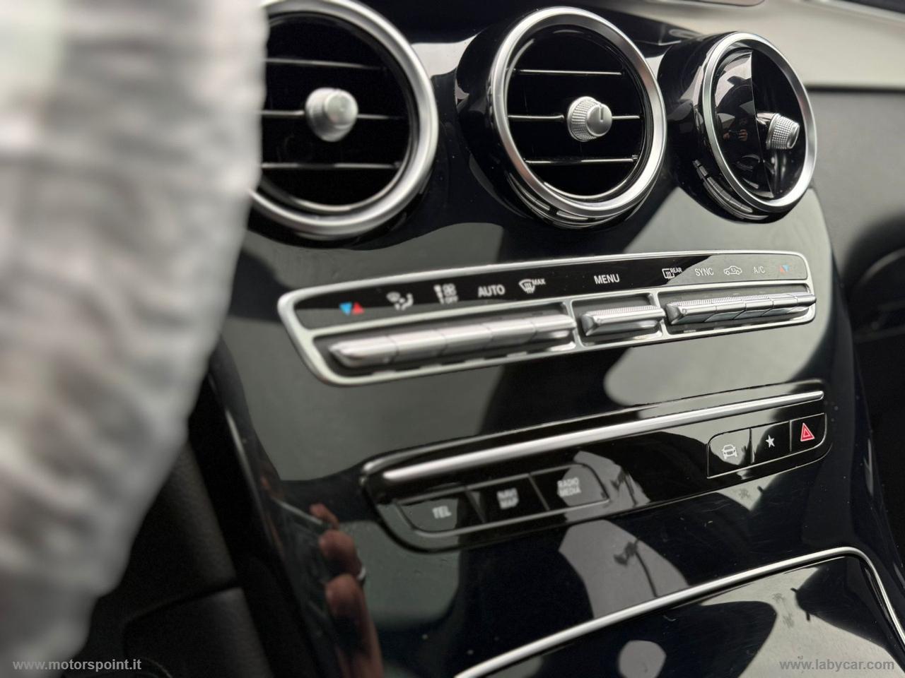MERCEDES-BENZ GLC 300 d 4Matic Premium