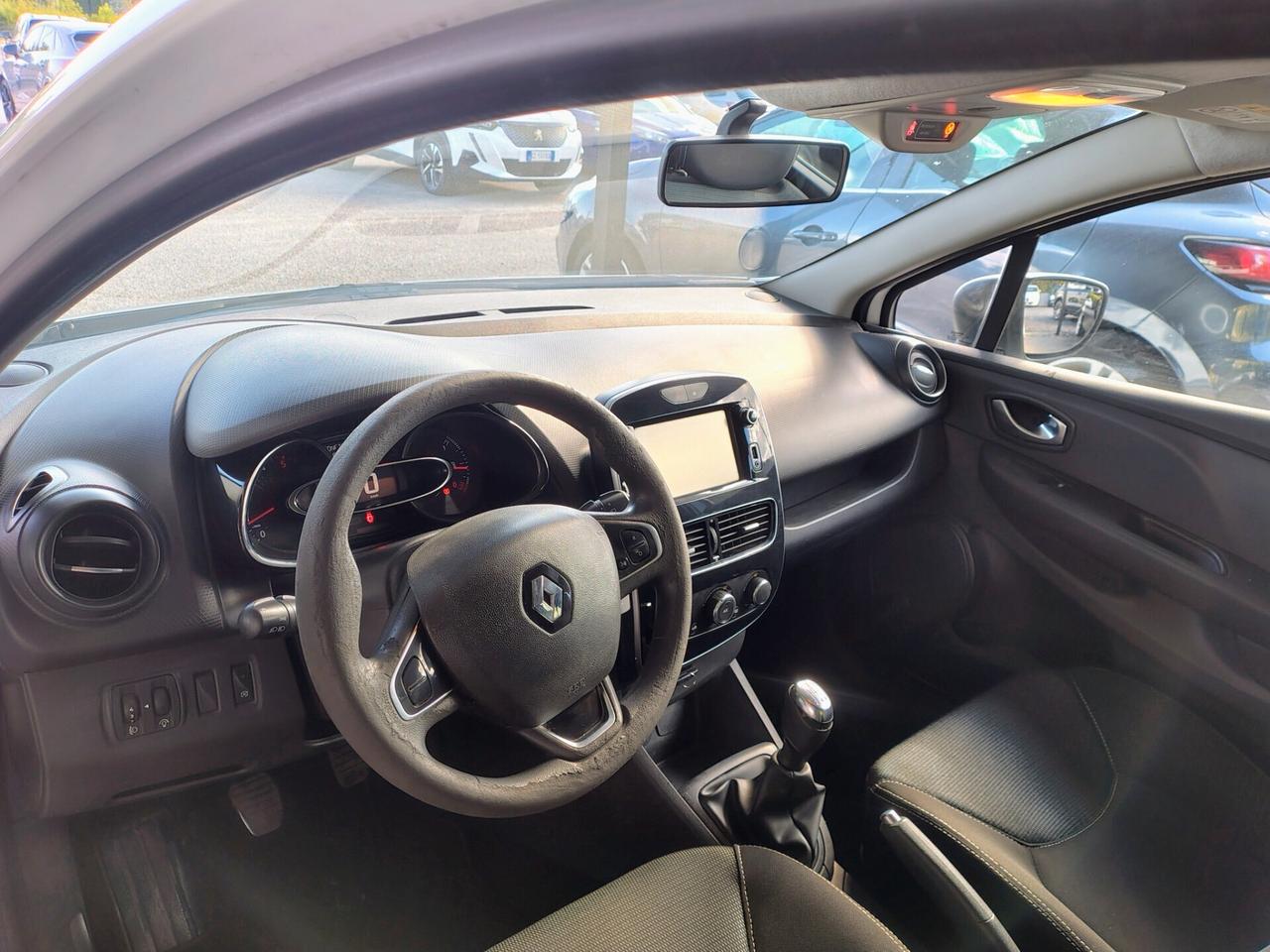 Renault Clio dCi 8V 75CV AUTOCARRO