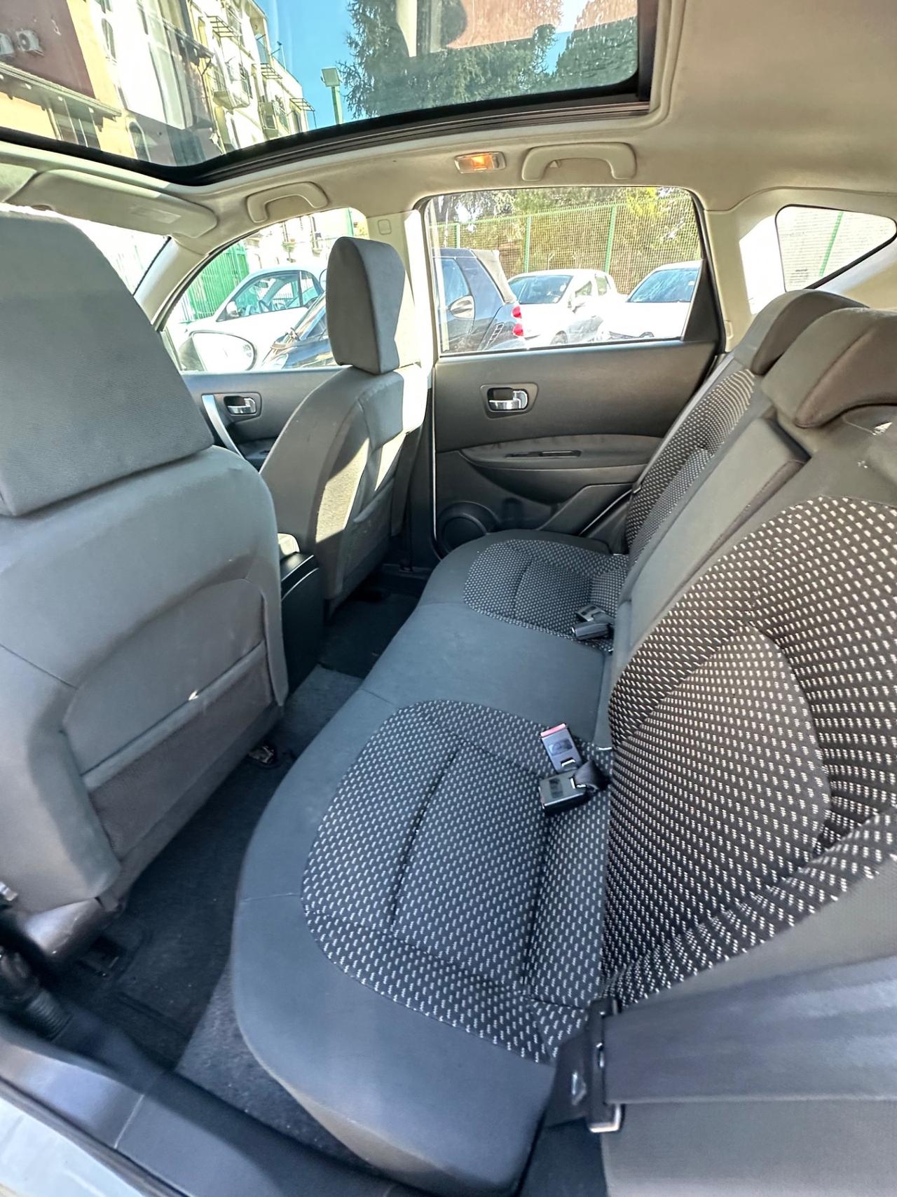 Nissan Qashqai 2.0 dCi DPF Tekna