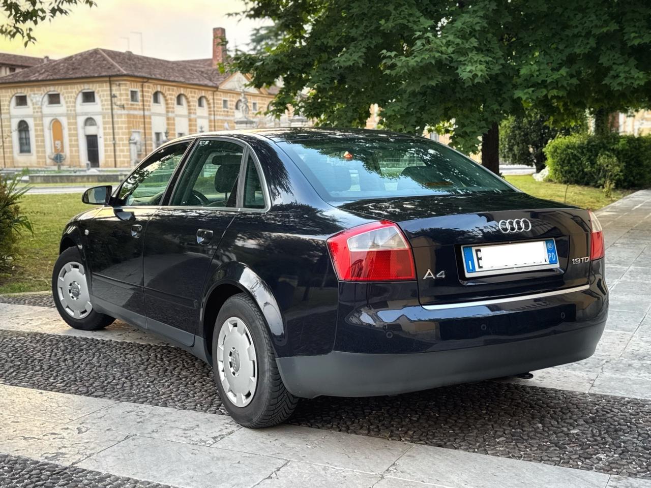 Audi A4 1.9 TDI/130 CV cat UNICO PROPRIETARIO