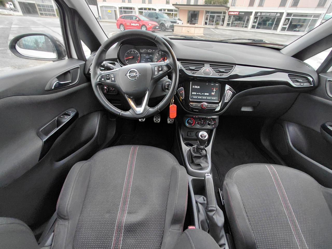Opel Corsa 1.4 90CV GPL Tech 5 porte Innovation