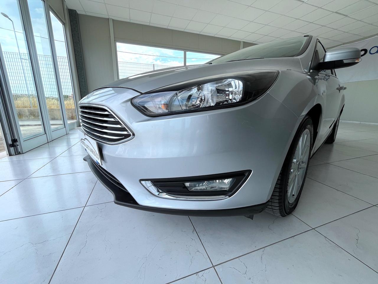 Ford Focus 1.5 TDCi 120 CV Titanium X 124000 KM
