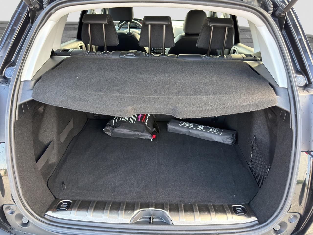 PEUGEOT 2008 PureTech 82 S&S Allure