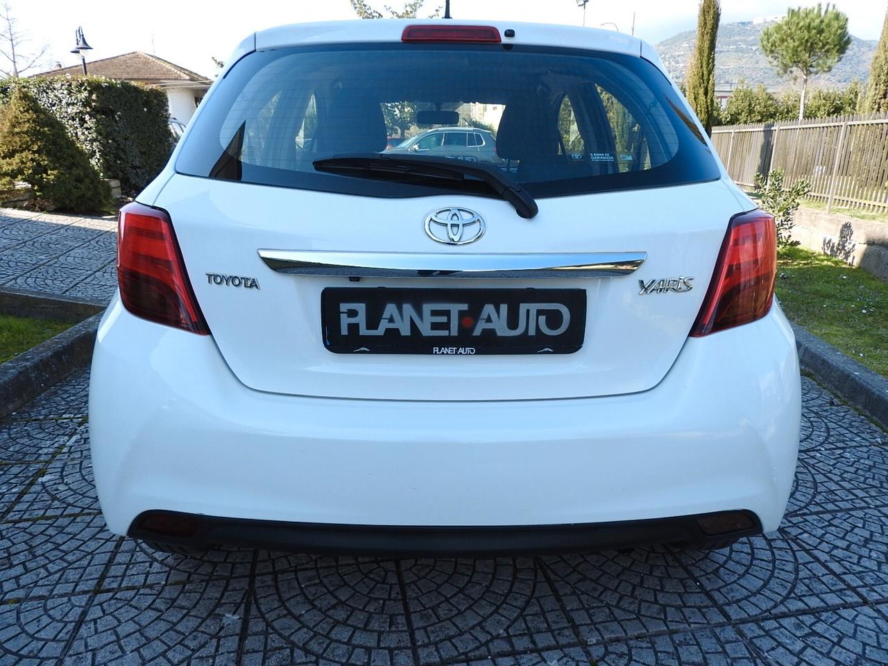 Toyota Yaris 1.0 5 porte Lounge NEOP.