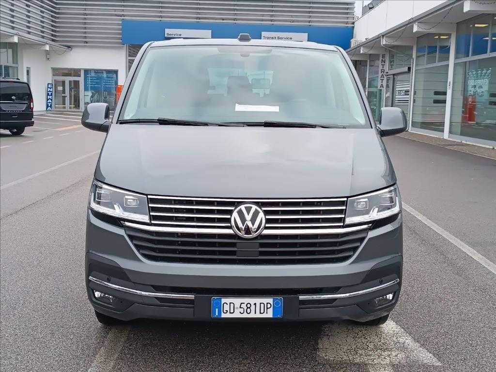 VOLKSWAGEN T6.1 Caravelle 2.0 tdi 150cv Cruise p.c. dsg7 del 2020