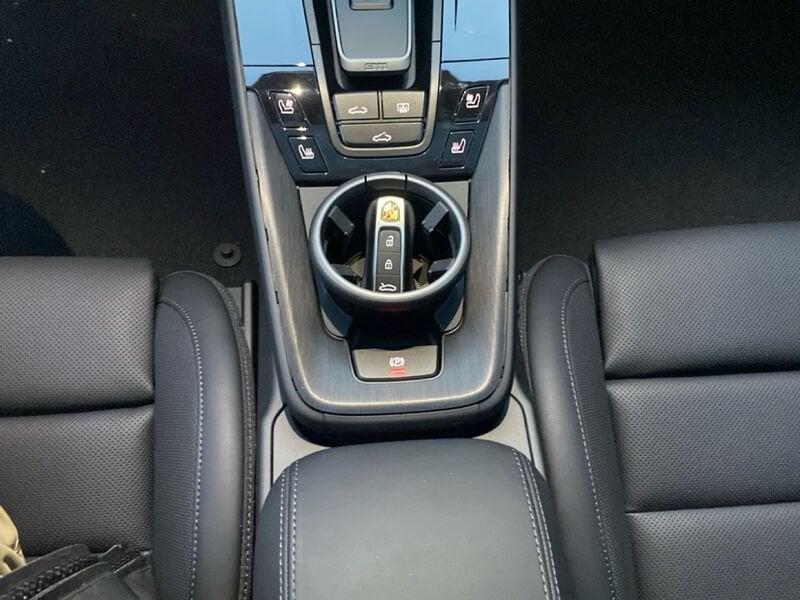 Porsche 911 911 Carrera 4 GTS 541 CV (992.2)