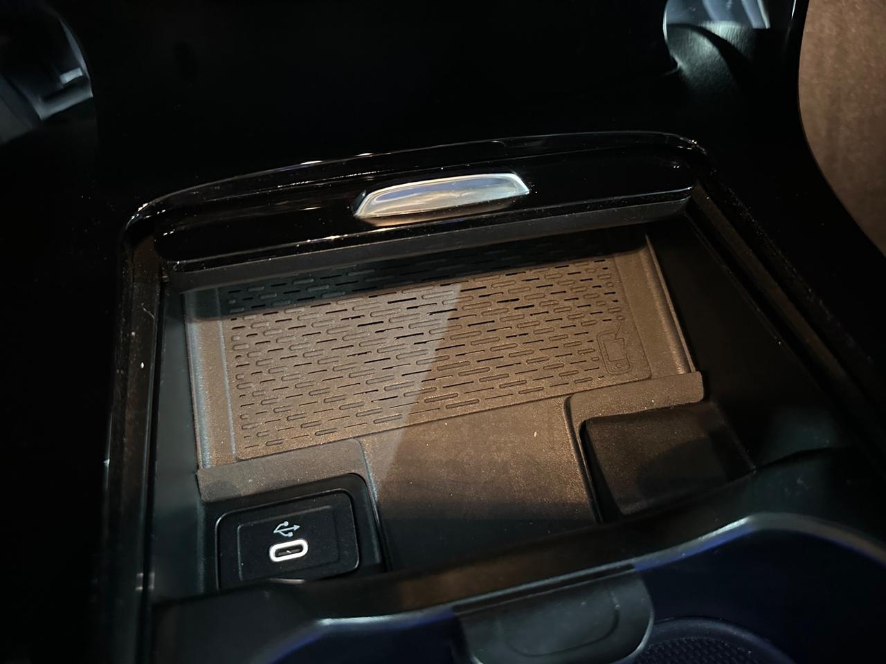 Mercedes-benz CLA 250 e hybrid EQ AMG Line Premium Plus