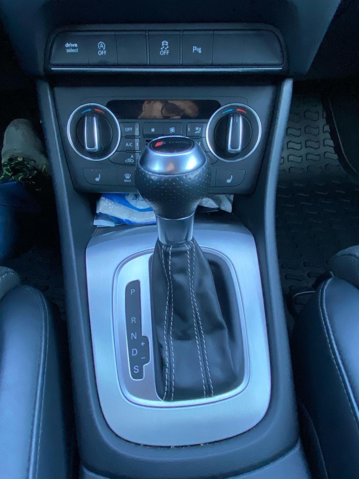 Audi Q3 2.0 tdi sline