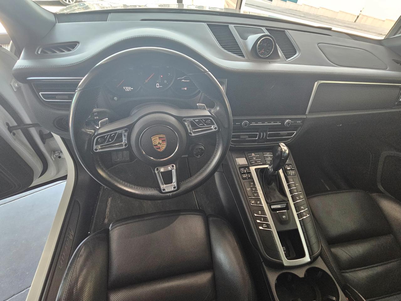Porsche Macan 2.0 CHRONO SPORT PLUS