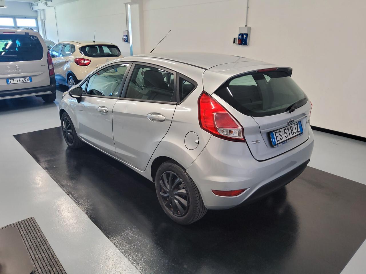 Ford Fiesta 1.5 TDCi 75CV 5 porte