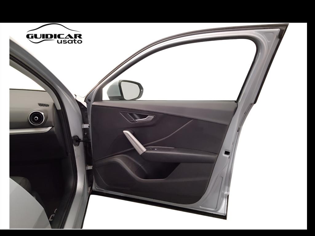 AUDI Q2 I 2017 - Q2 35 1.5 tfsi Business Design s-tronic