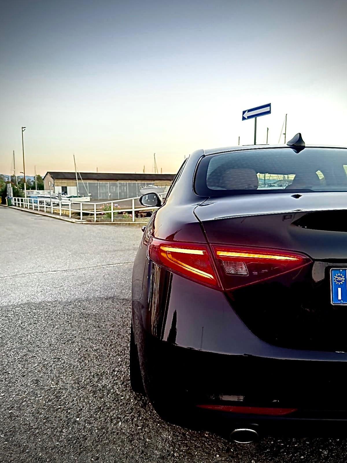 Alfa Romeo Giulia 2.2 Turbodiesel 180 CV Sport