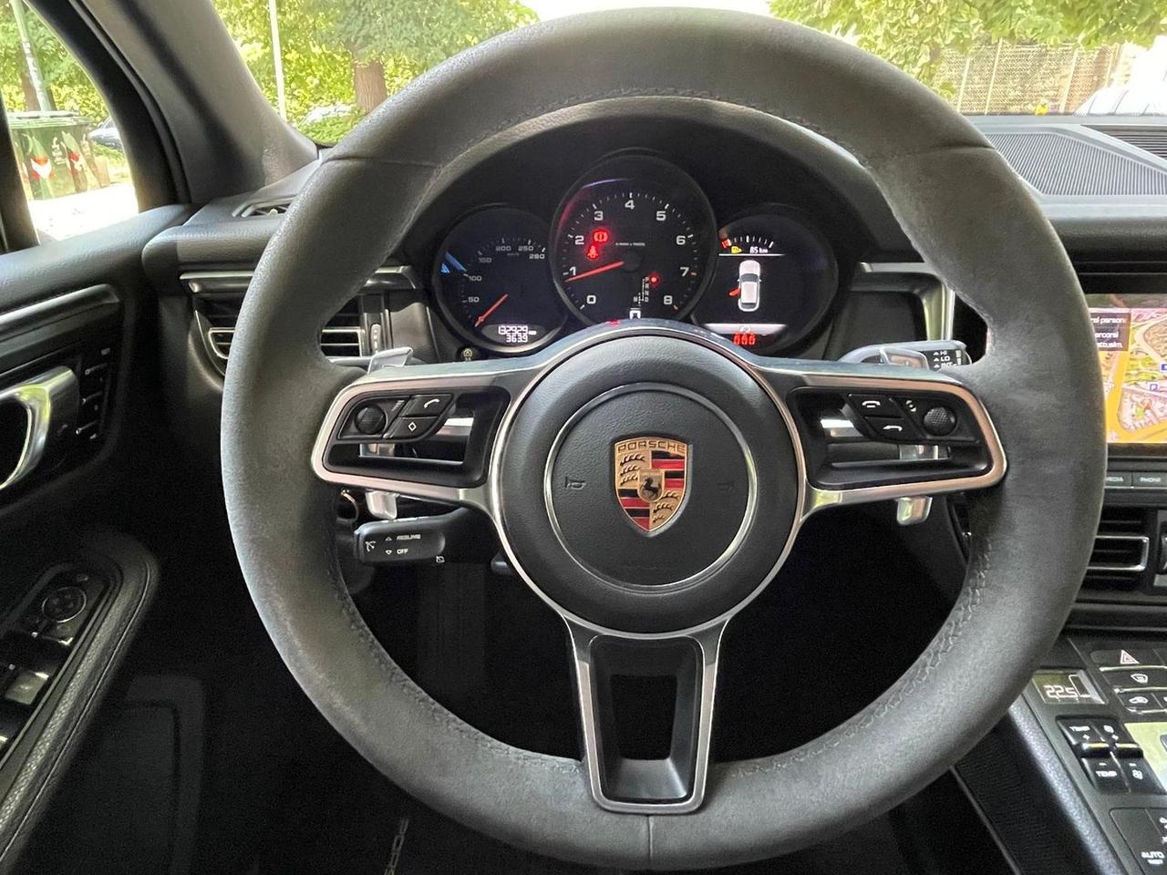 Porsche Macan -- 2.0 PDK 245CV #11341