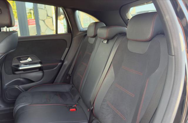 MERCEDES-BENZ GLA 200 d Automatic AMG Line Premium