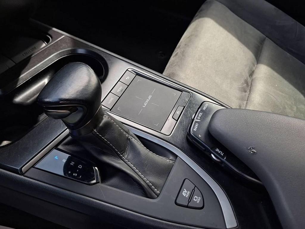 Lexus UX 250h 2.0 Hybrid Executive 2WD Power Split Device