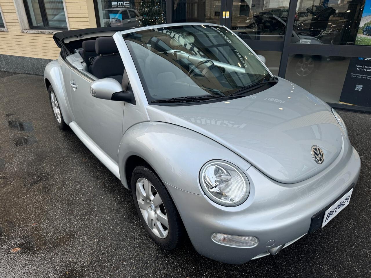 Volkswagen New Beetle 1.6 Cabrio