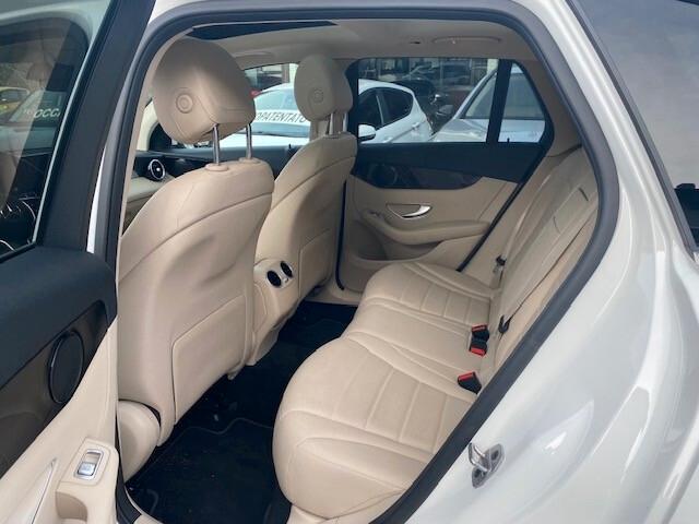 MERCEDES BENZ GLC 300 220 D 4MATIC SPORT - IVA ESPOSTA - 24 MESI GARANZIA EUROPEA