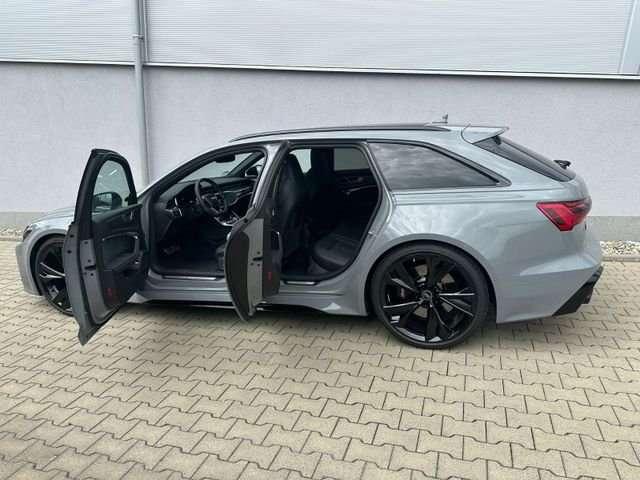 Audi RS6 RS6 AVANT 4.0 TFSI QUATTRO S TRONIC S LINE