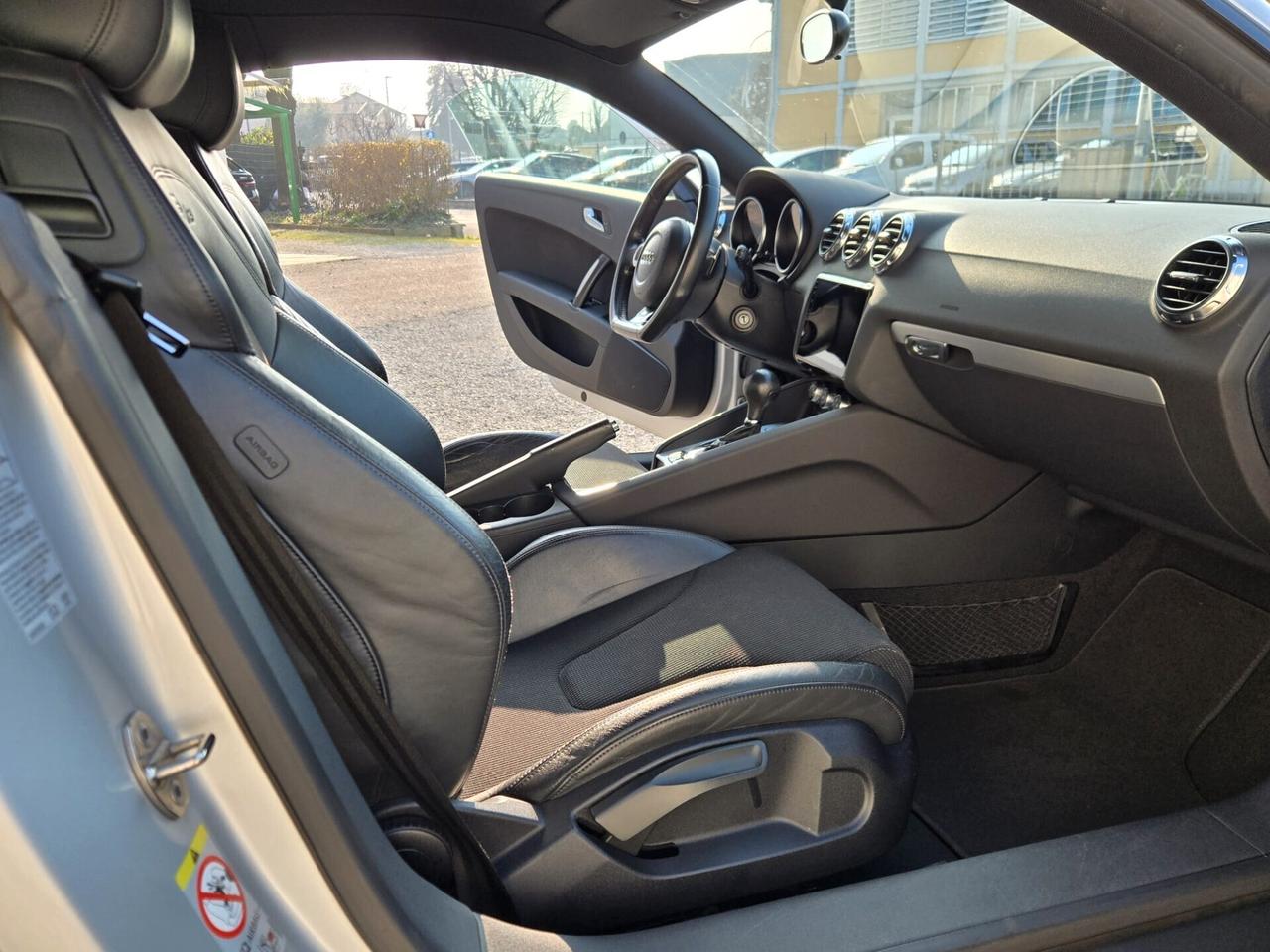 Audi TT 2.0 TFSI 200 CV S-LINE INTERNO ESTERNO