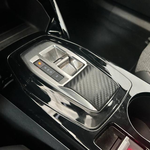 PEUGEOT 2008 PureTech 130 S&S EAT8 Allure