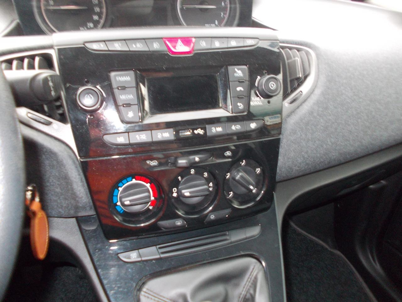 Lancia Ypsilon 1.2 5 p GPL Elefantino Blu-KM65540-SI NEOPATENTATI