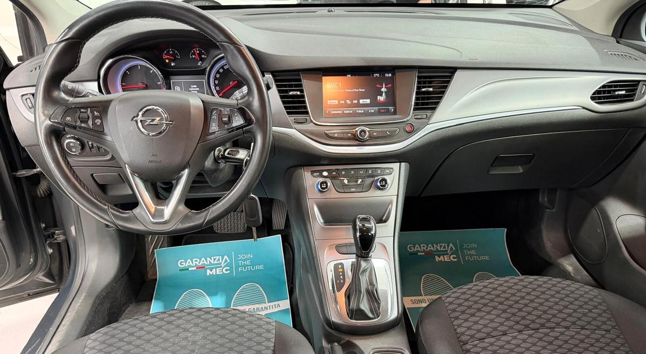 Opel Astra IVA ESPOSTA Neopatentati Cambio Automatico