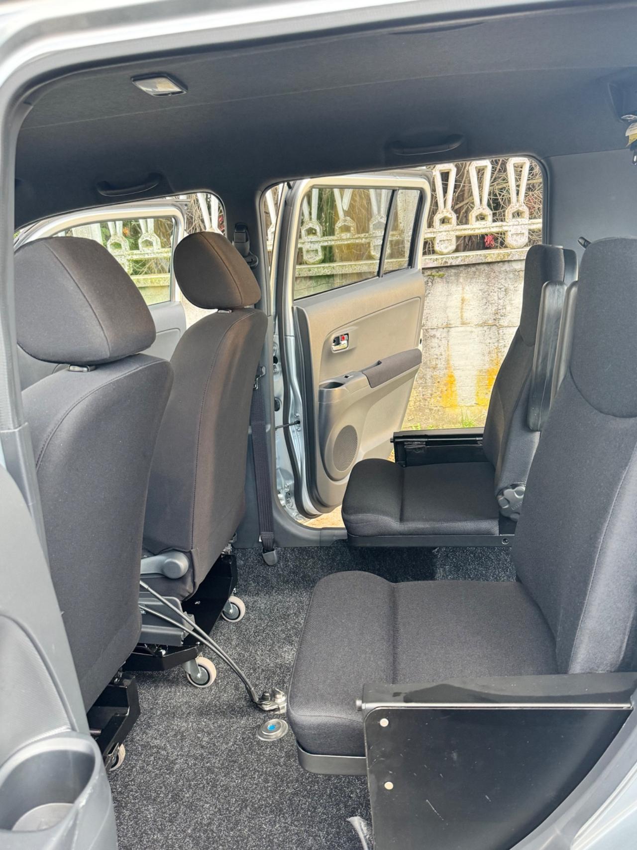 Daihatsu Materia trasporto e guida Disabili