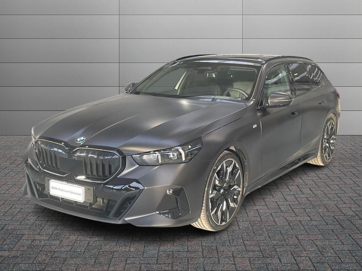 BMW Serie 5 G61 2024 Touring - 520d Touring 48V xdrive MSport Pro auto