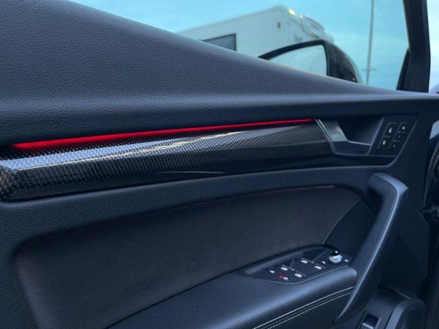 AUDI SQ5 SPB TDI quattro sportback SQ5 CARBON PACK 22"