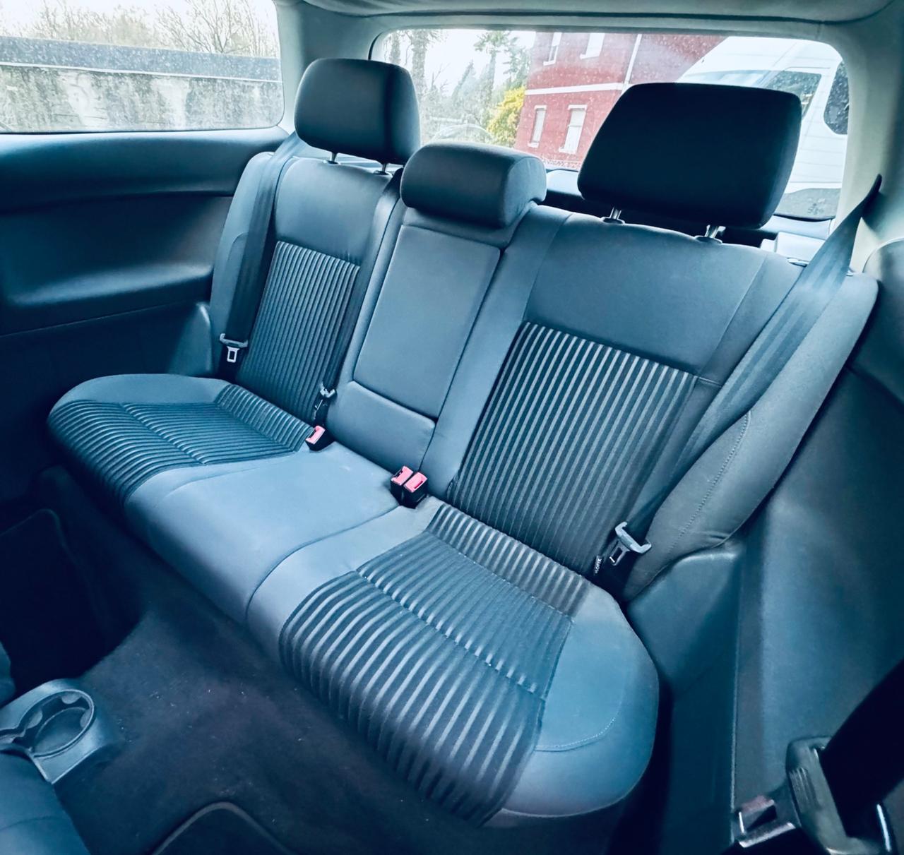 Volkswagen Polo 1.4/75CV 16V 3p. Sportline