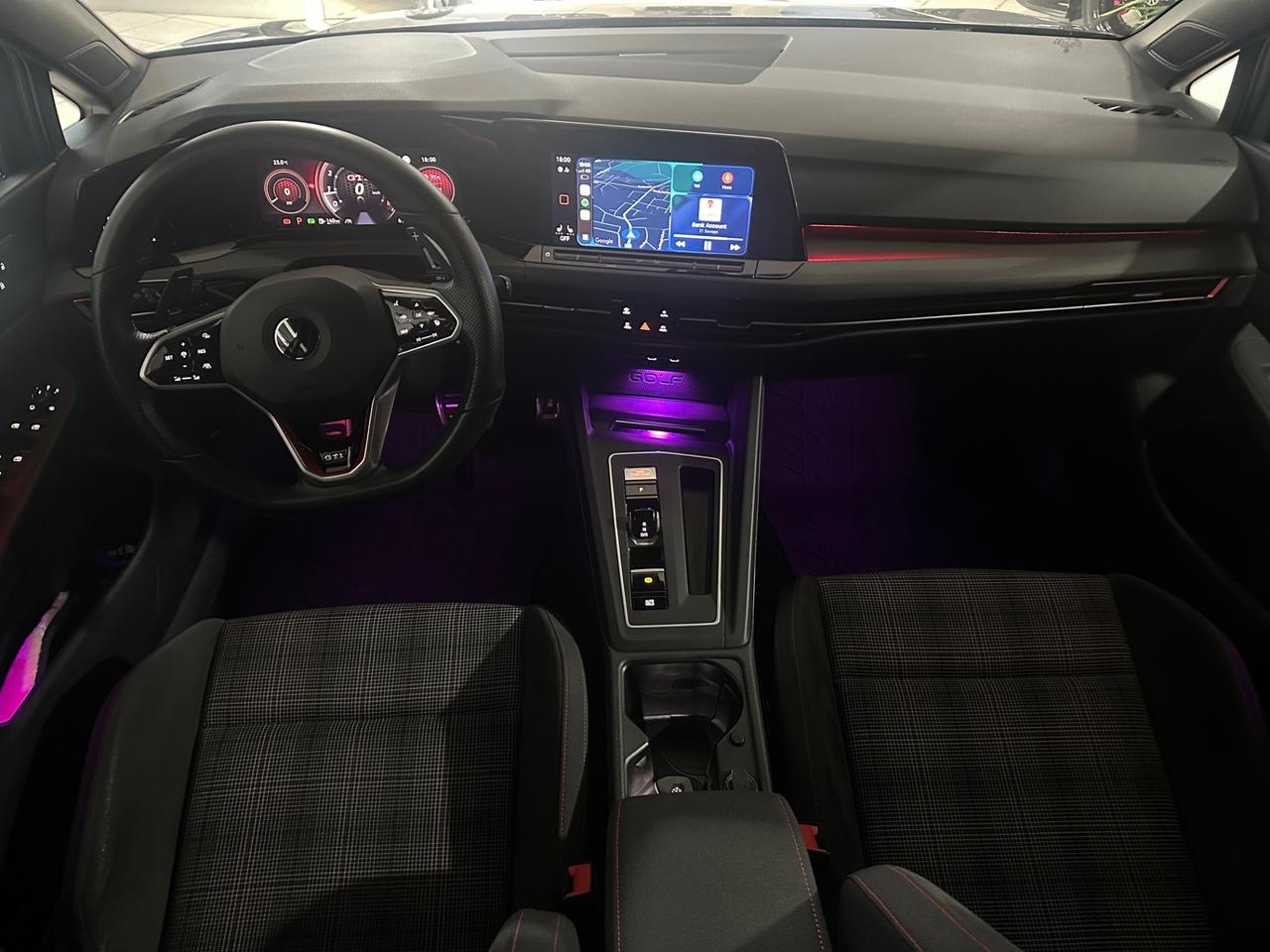 Volkswagen Golf GTI 2.0 TSI DSG