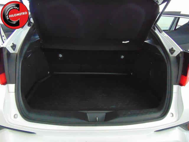 TOYOTA C-HR 2.0 Hybrid E-CVT Lounge